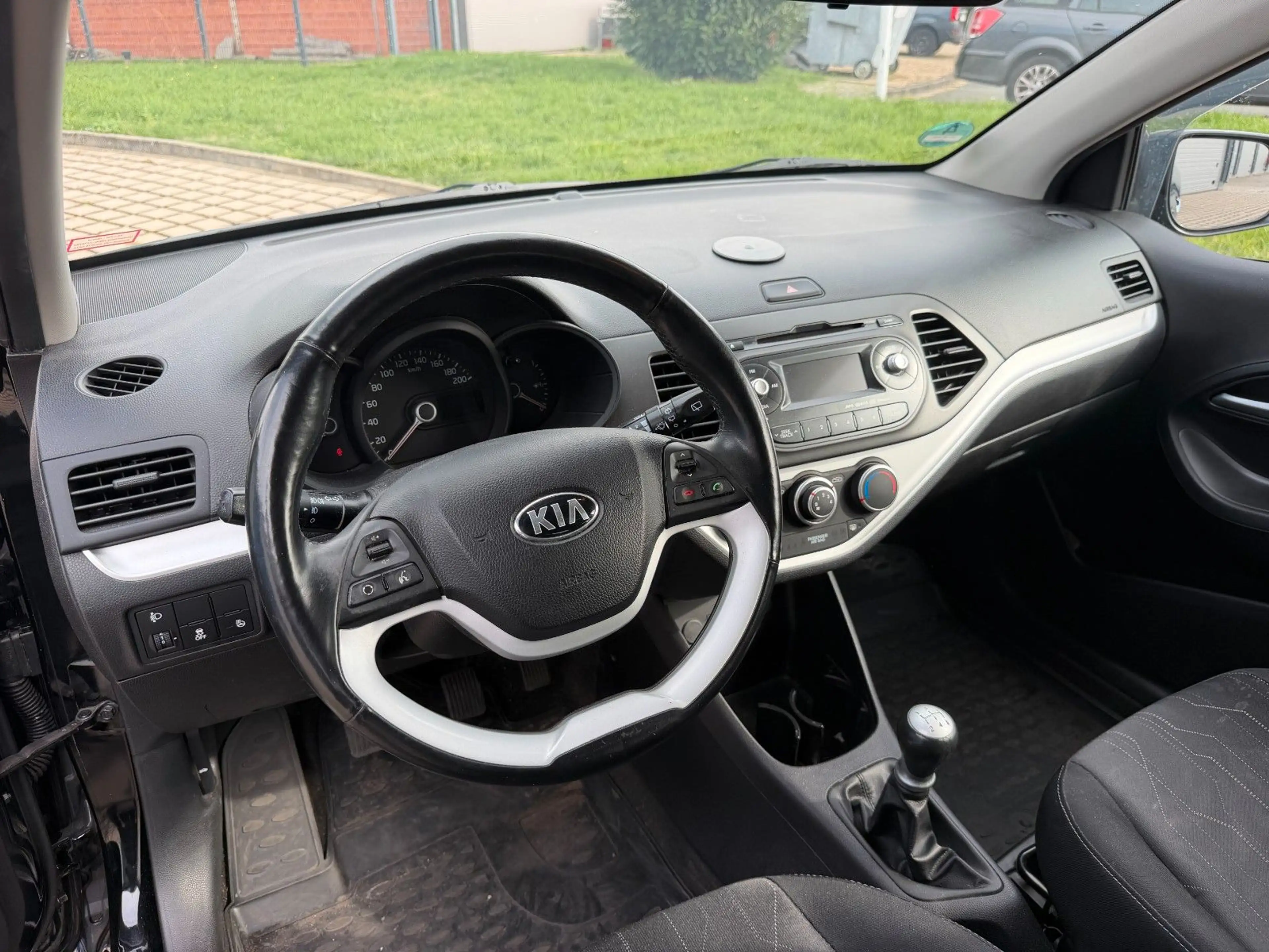 Kia Picanto Dream Team*NUR 75000 KM*KLIMA*BLUETOOTH* — photo 10