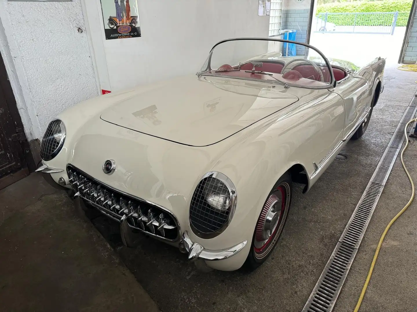 Corvette C1 Cabrio Oldtimer H Kennzeichen Weiß - 1