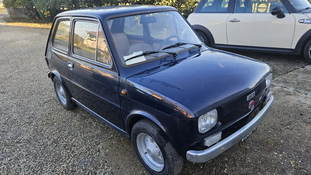 Fiat 126 1977 из Европы — купить под ключ