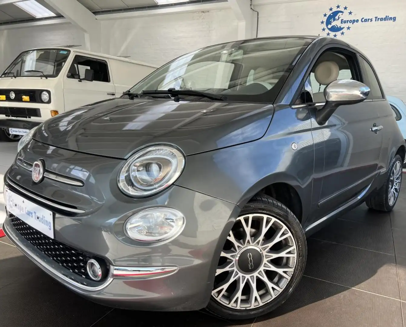 Fiat 500 1.2 69 CH LOUNGE TOIT PANO SEMI-CUIR GPS GAR 12M Gris - 1