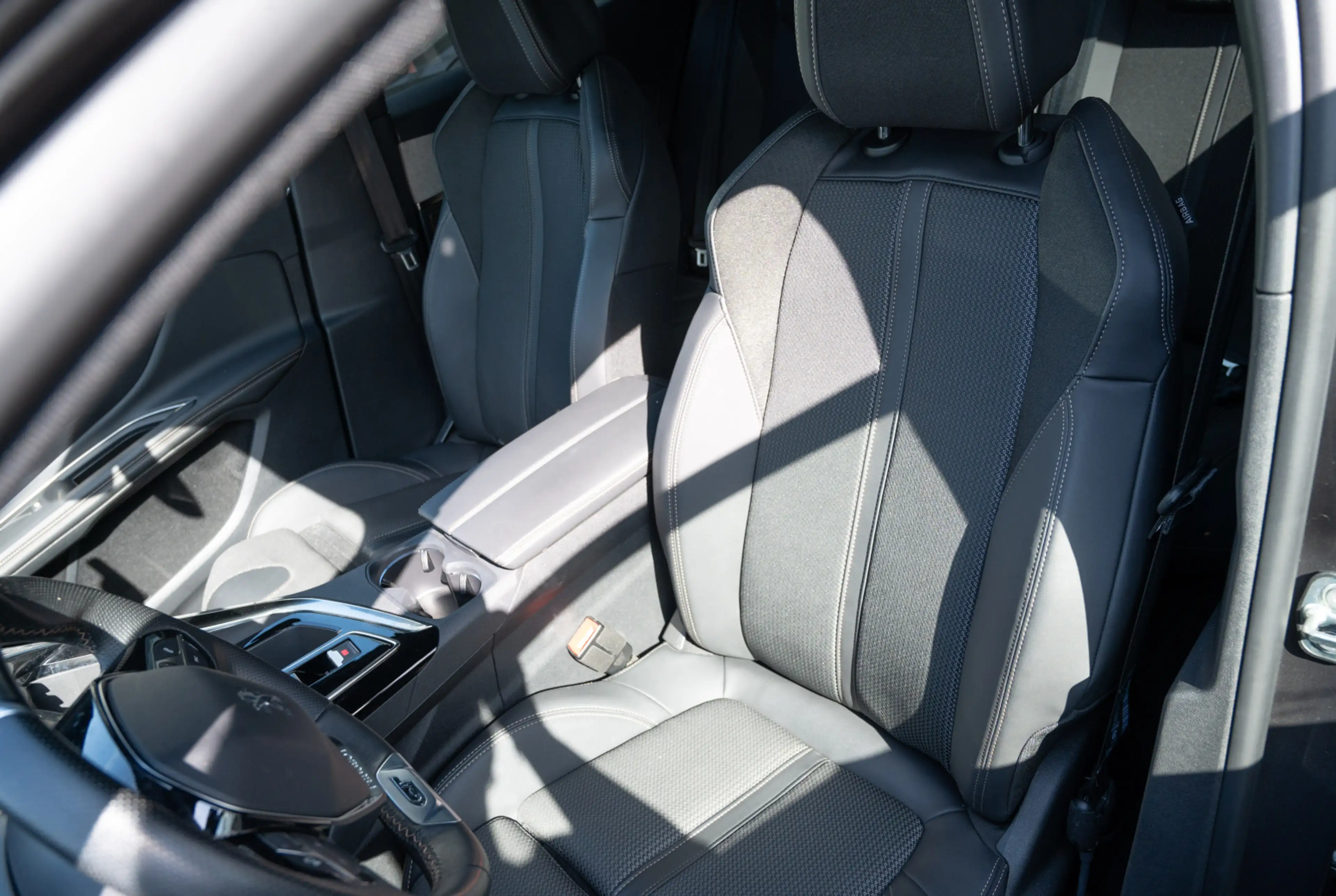 Peugeot 3008 GT 1.2 Hybrid 136 e-DSC6 *GW-TOP-DEAL* — photo 5