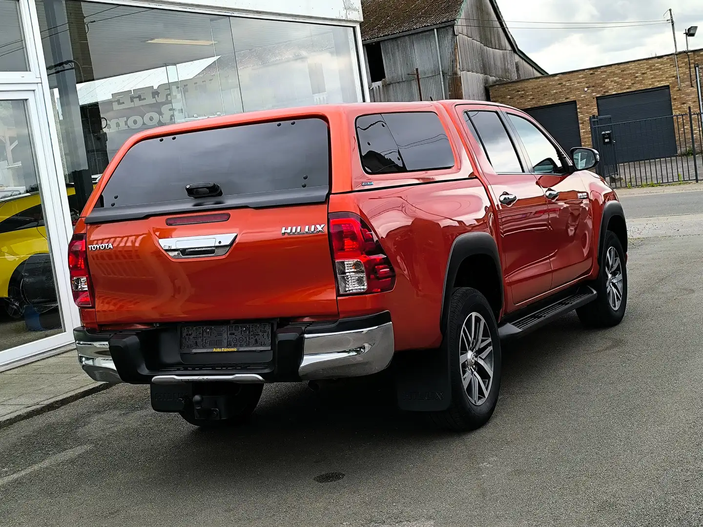 Toyota Hilux 2.4 D-4D 150CV FACE LIFT DOUBLE CAB EXECUTIVE B-AU Orange - 2