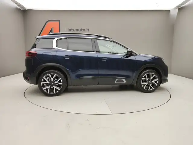 Citroen C5 Aircross view 8