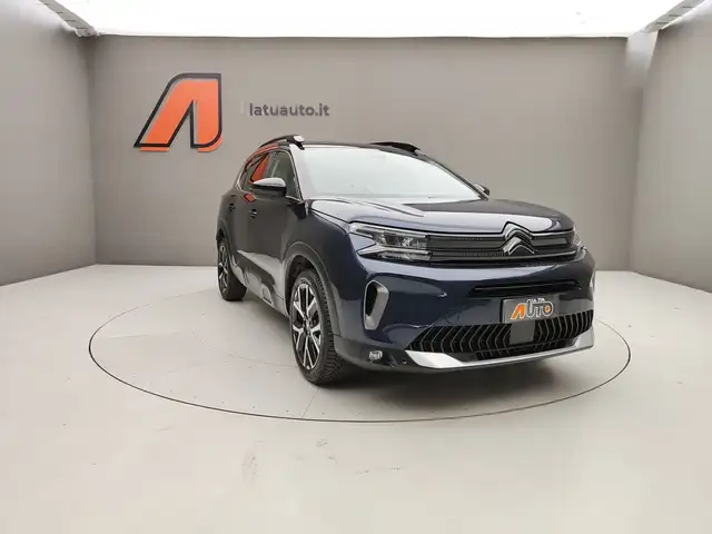Citroen C5 Aircross view 3