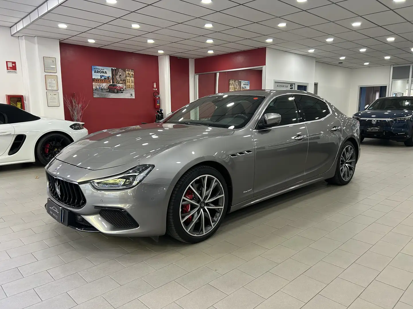 Maserati Ghibli Ghibli 2021 3.0 V6 S Q4 Gransport 430cv auto Grau - 2