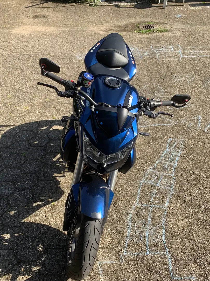 Kawasaki Z 750 Blau - 2