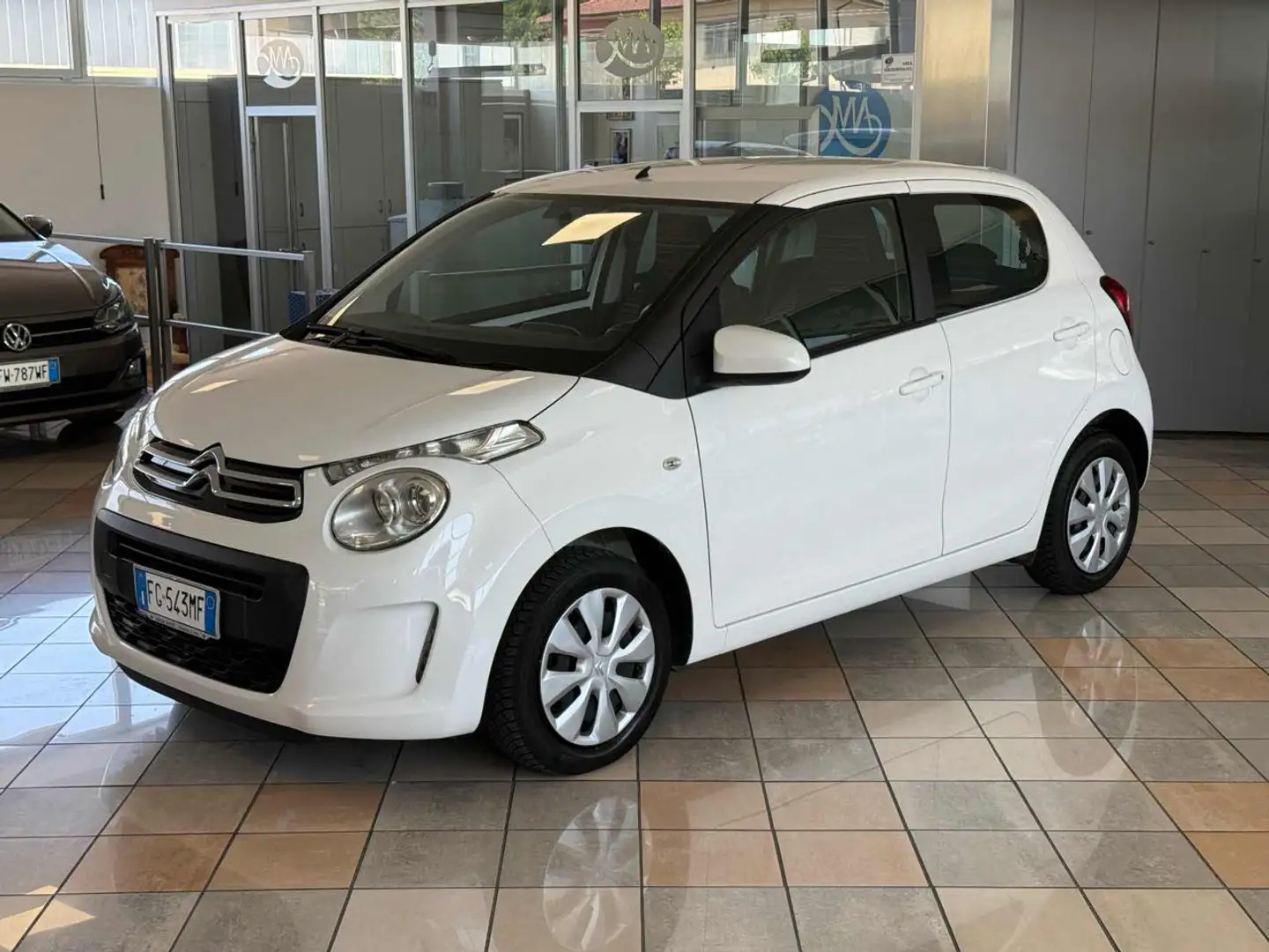 Citroen C1 VTi 68 5 porte Feel Weiß - 1