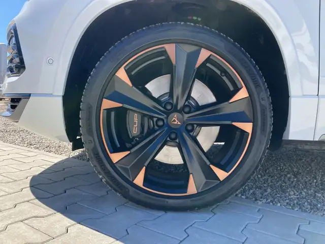 CUPRA Ateca view 13