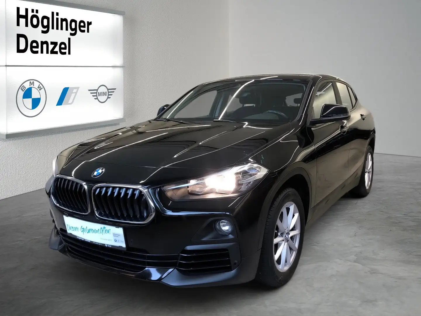 BMW X2 sDrive18i Schwarz - 1