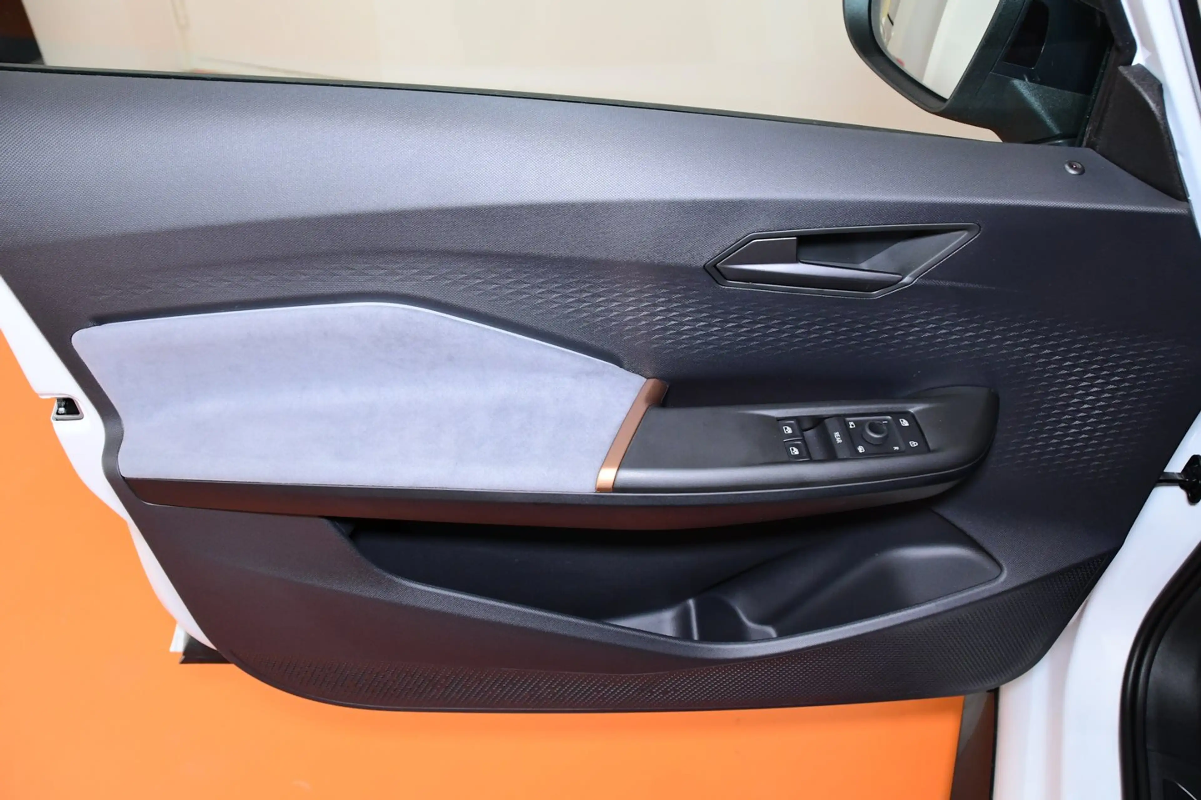 CUPRA Born 58/62 e-Boost 170kW/231PS — photo 5