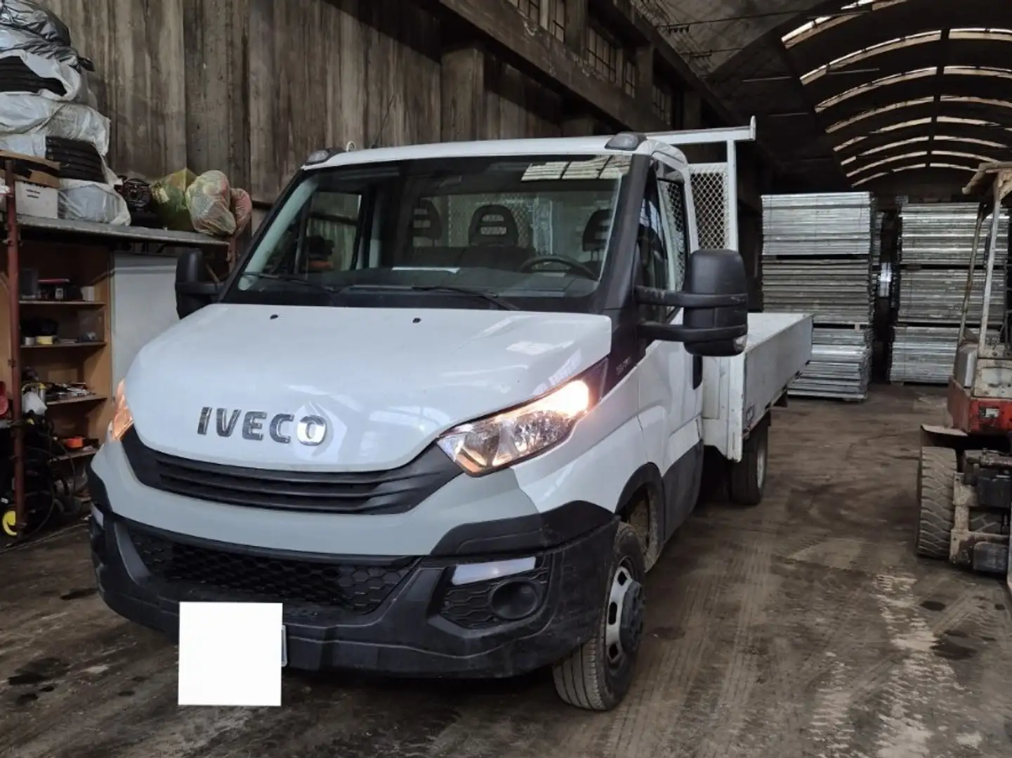 Iveco Daily 35-140 - 1