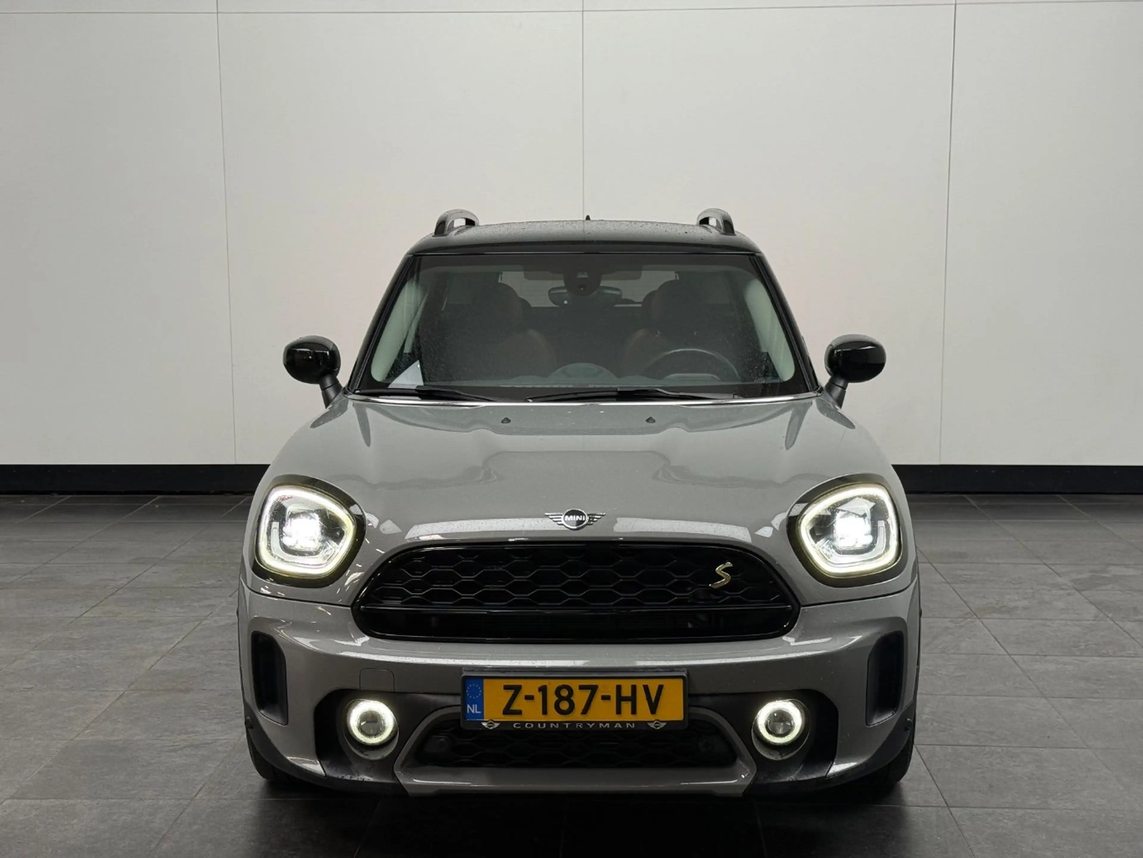 MINI Cooper SE Countryman 1.5 ALL4 — photo 8