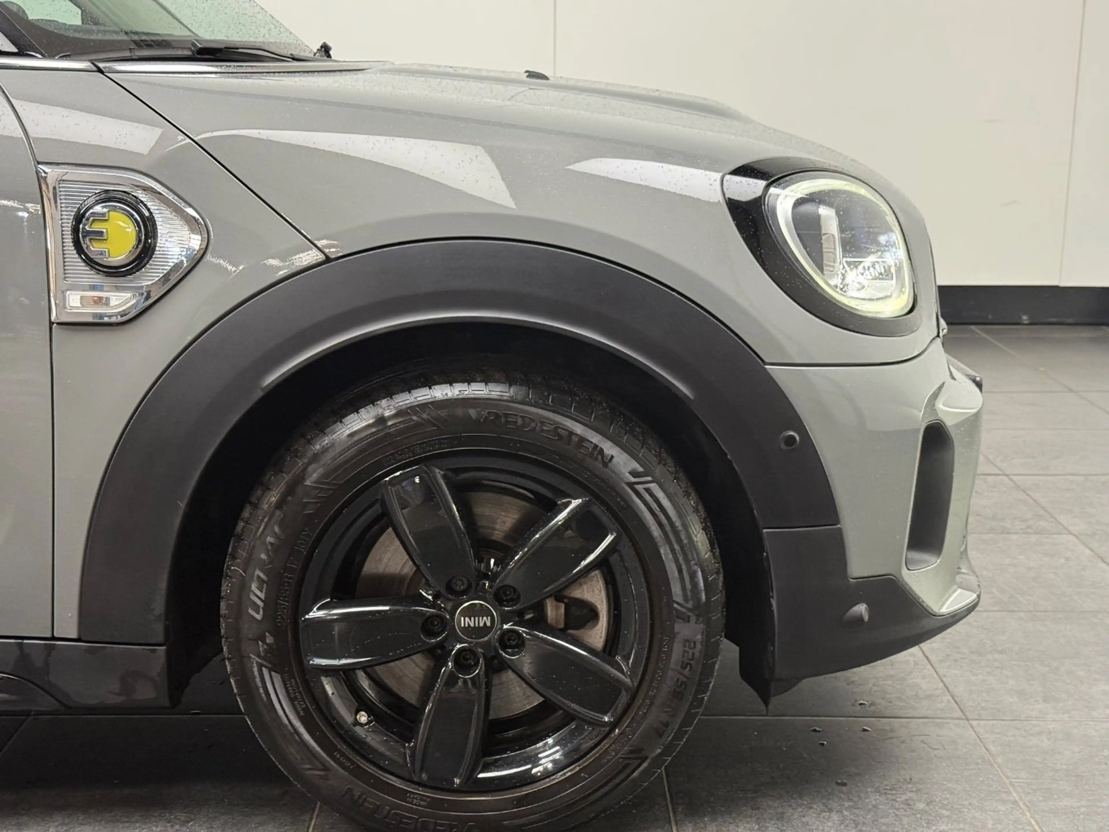 MINI Cooper SE Countryman 1.5 ALL4 — photo 12