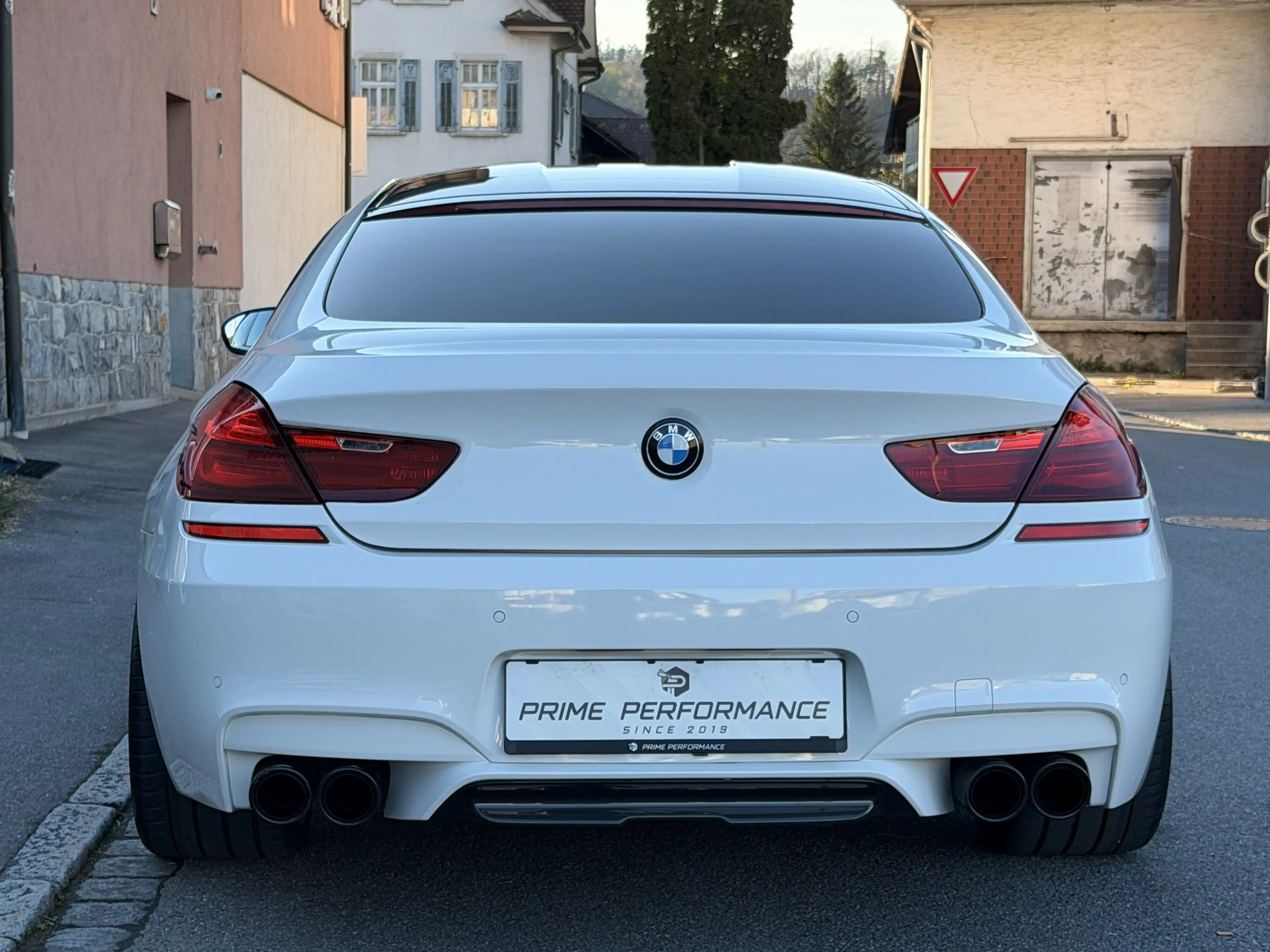 BMW M6 COMPETITION LCI B&O *AKRAPOVIC* INDIVIDUAL *ZIMT* — photo 5