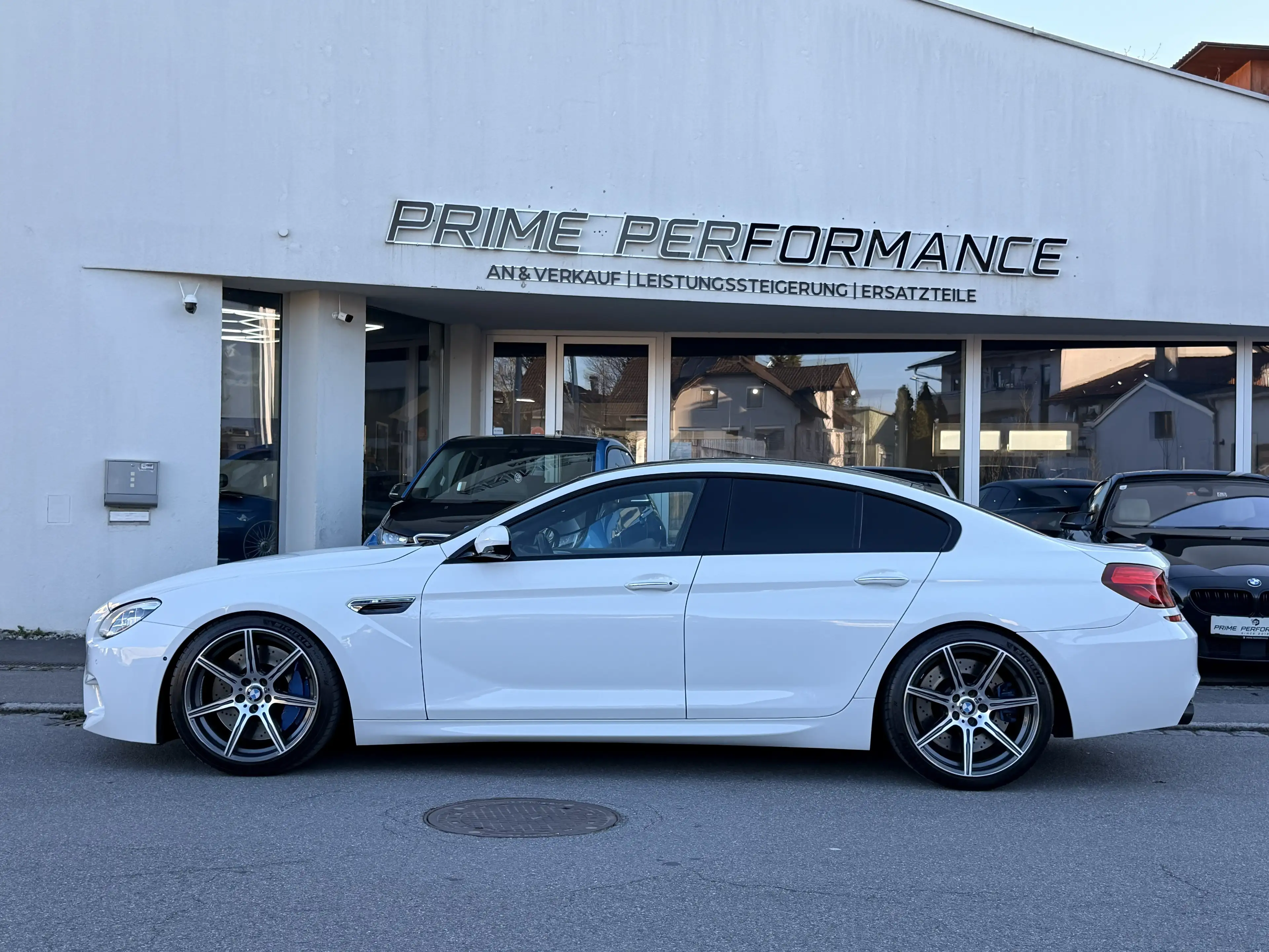 BMW M6 COMPETITION LCI B&O *AKRAPOVIC* INDIVIDUAL *ZIMT* — photo 4