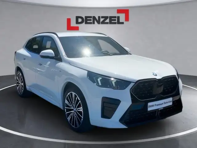 BMW X2 sDrive18d U10 B47 Ansicht 3