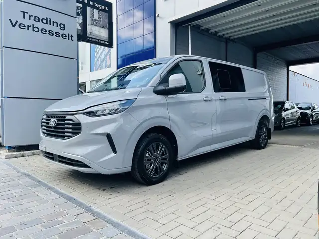 Ford Transit Custom 2.0 TDCI / Limited / L2H1 / 5 pl / 5 year warranty / AUTO