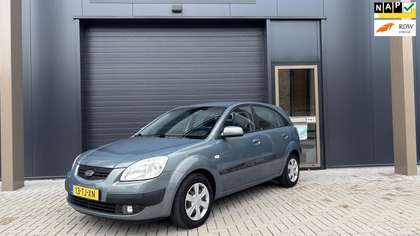 Kia Rio 1.4 X-tra 5DRS | AIRCO | TREKHAAK | EL RAMEN | APK