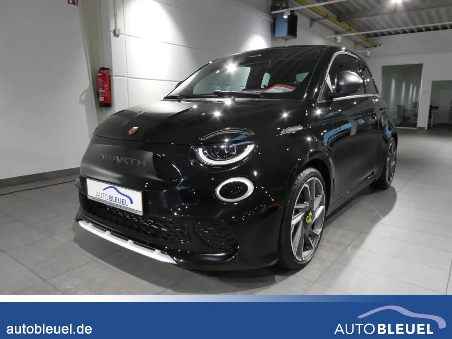 Abarth 500e e 42 KwH*Design*Sound*Winter*UPE 43.700 € Czarny - 1