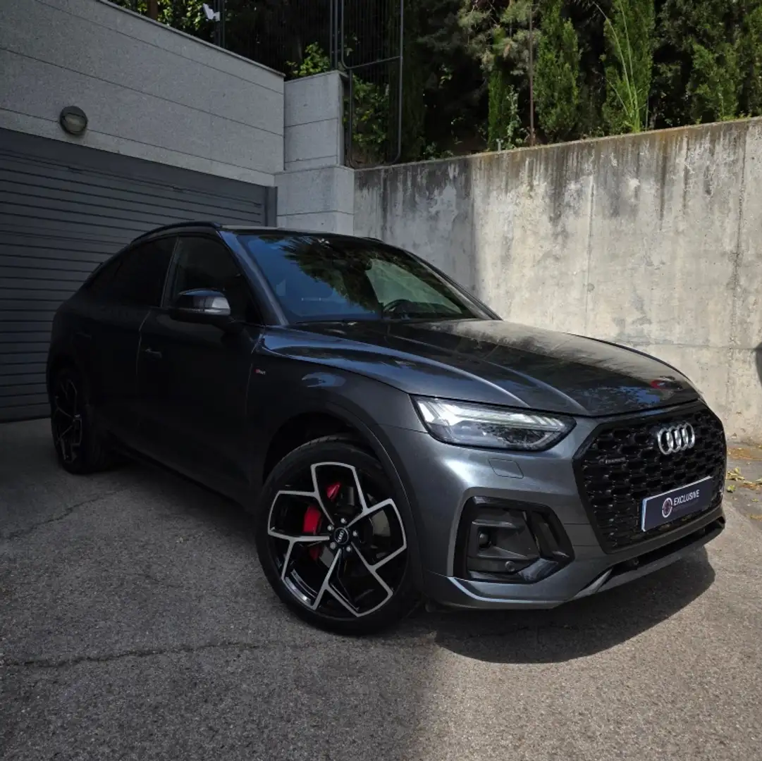 Audi Q5 Sportback 55 TFSIe Black line quattro-ultra S tron Gris - 1