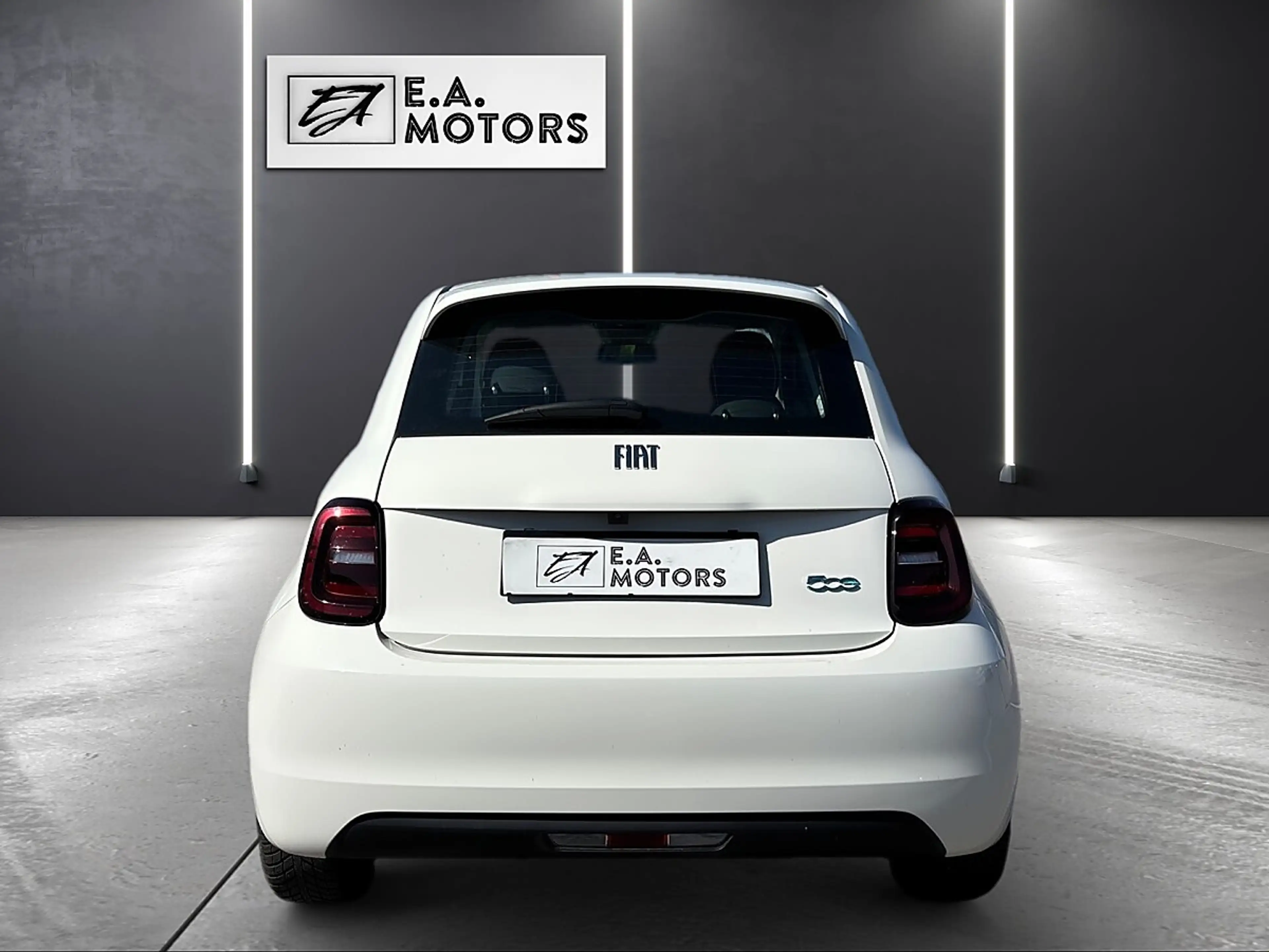 Fiat 500e 500 Elektro Icon 42 kWh / monatlich ab € 149,99 — photo 6