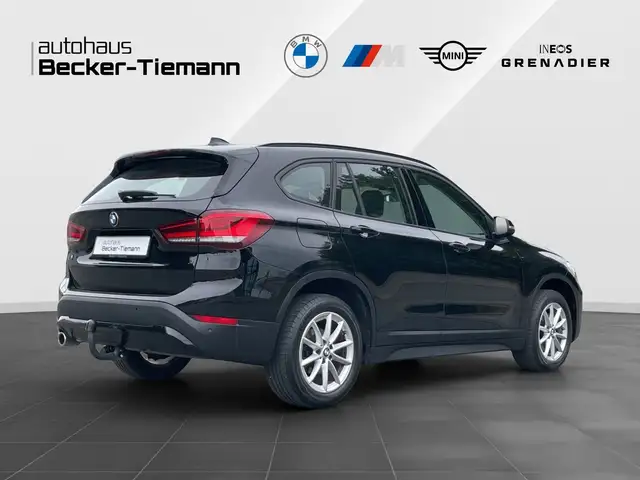 BMW X1 view 6
