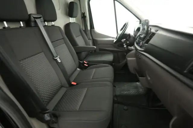 Ford Transit view 10