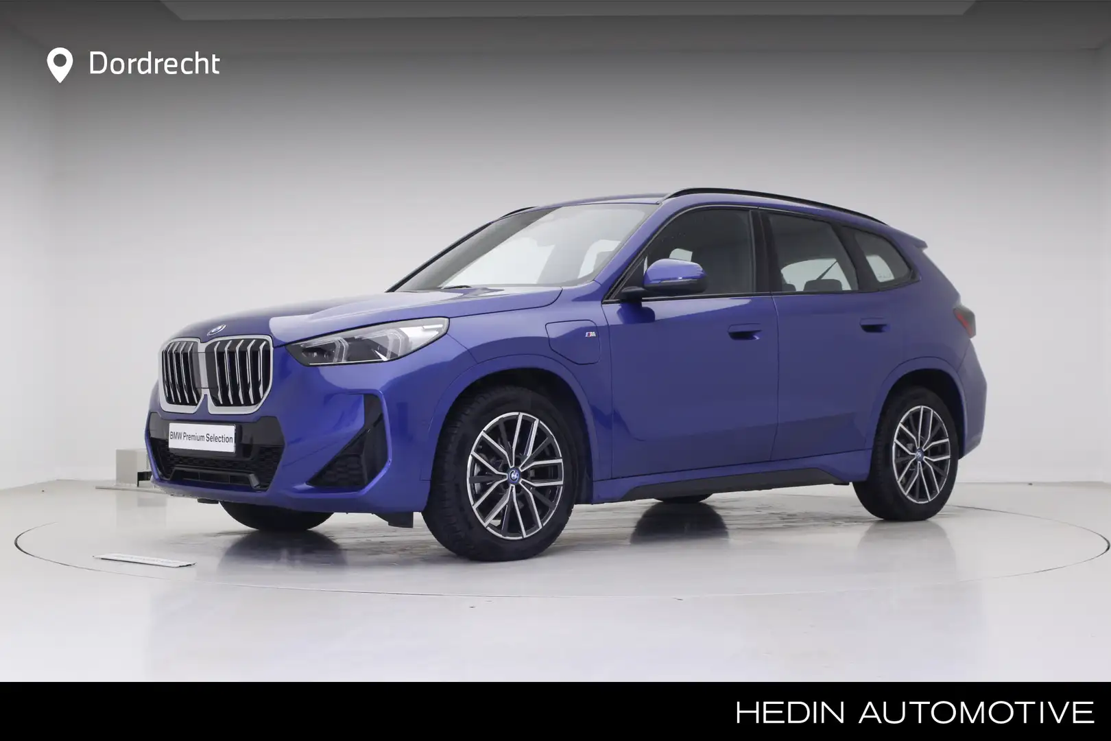 BMW X1 xDrive25e | M-Sport | Camera | Adapt. onderstel | Blauw - 1