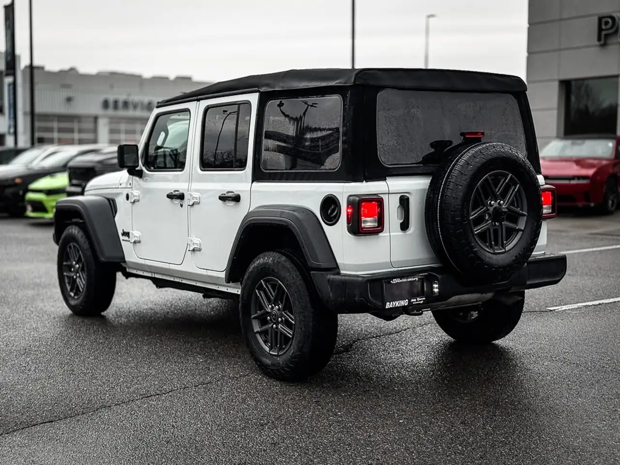 Jeep Wrangler снимка Jeep Wrangler