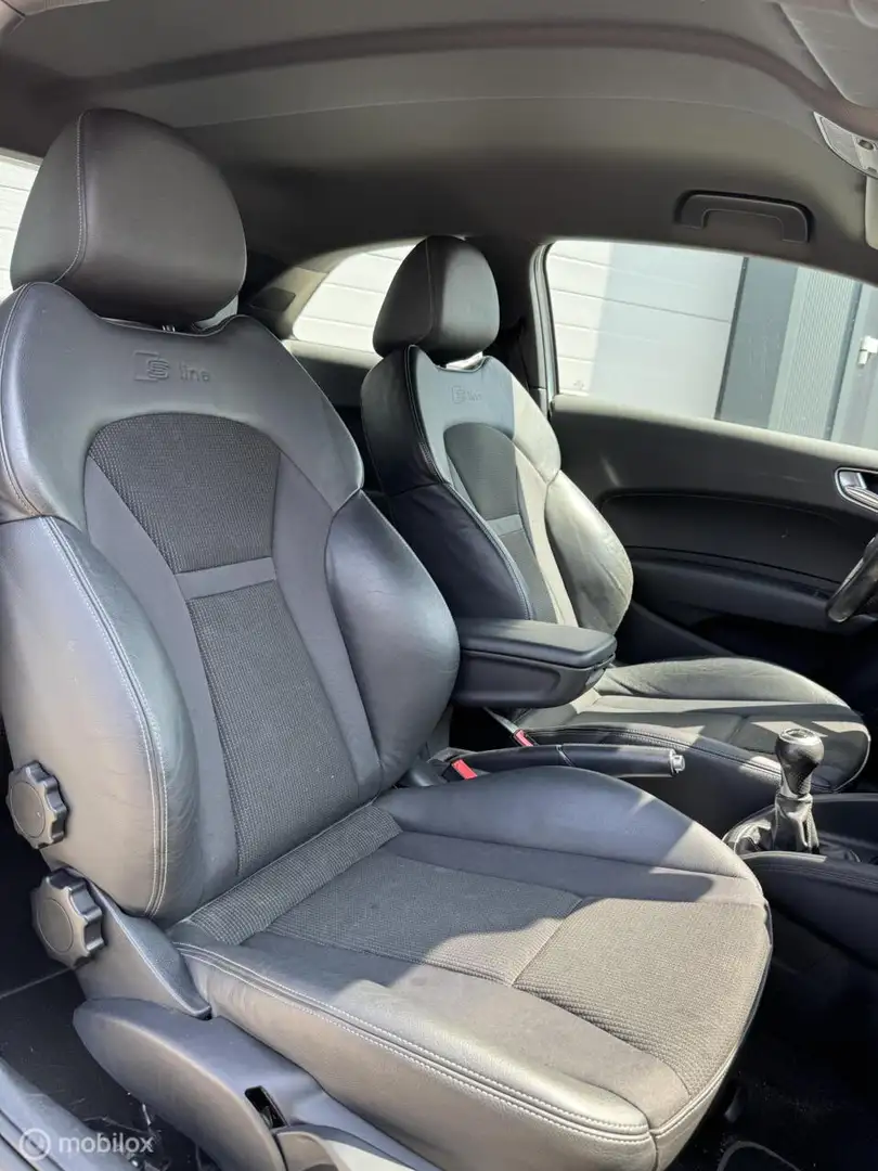 Audi A1 1.2 TFSI S Line| NAP| Half Leder| Cruise| Nieuw Ap Grau - 2