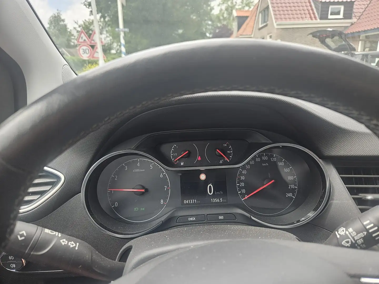 Opel Crossland Crossland 1.2 Zwart - 2