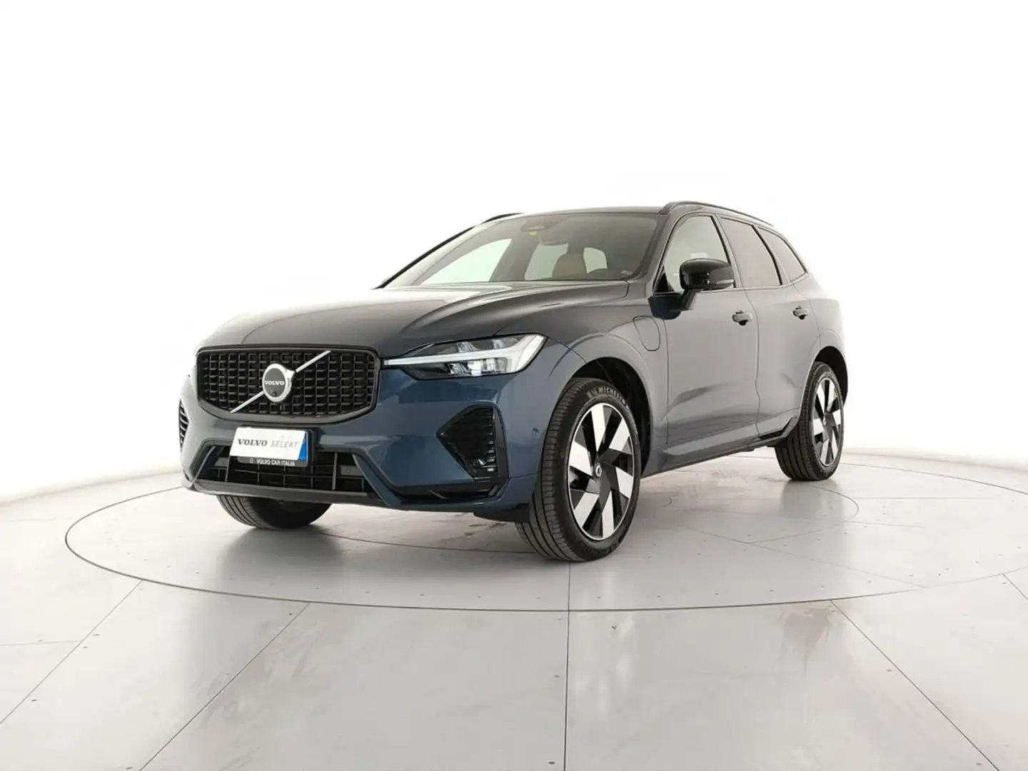 Volvo XC60 T6 Recharge Plug-in AWD auto Ultimate Dark Blu/Azzurro - 2