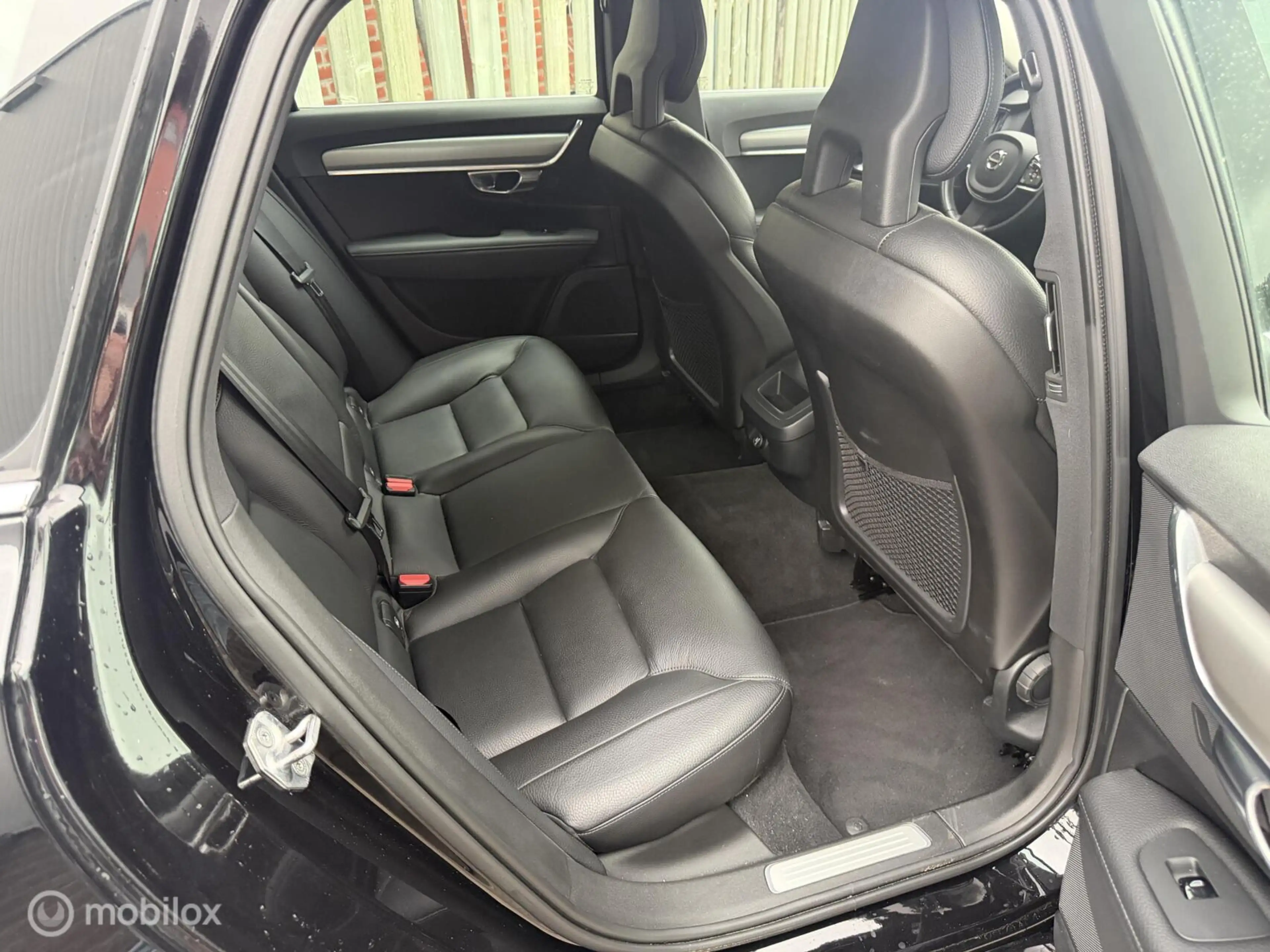 Volvo V90 2.0 T5 Momentum NL-AUTO / DEALERHISTORIE / LEER — photo 21