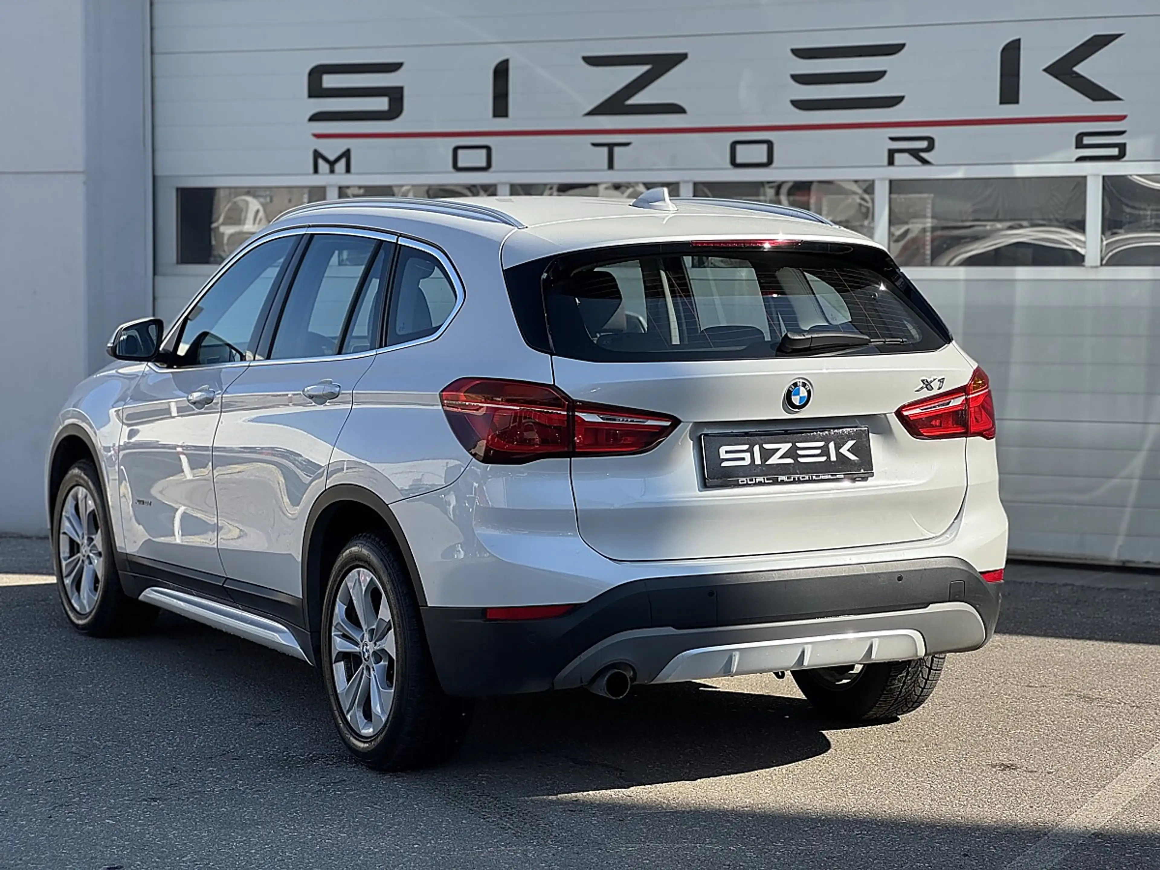 BMW X1 xDrive18d Sport Line Aut. — photo 3