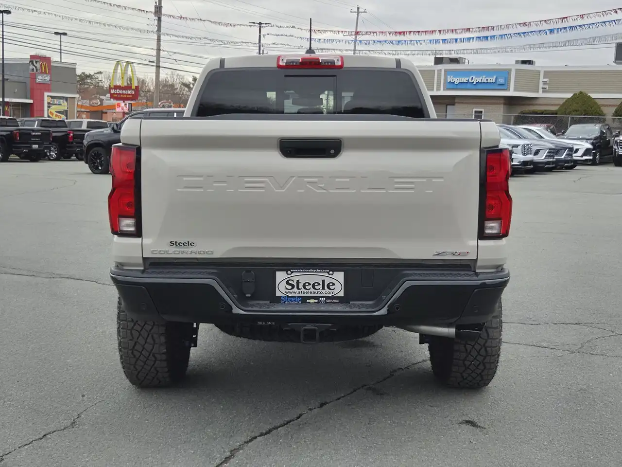 Chevrolet Colorado снимка Chevrolet Colorado