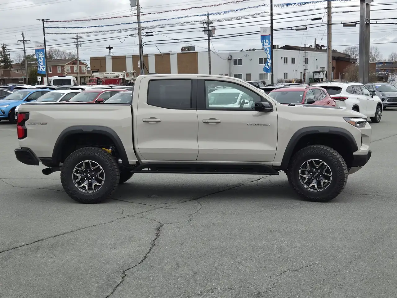 Chevrolet Colorado снимка Chevrolet Colorado