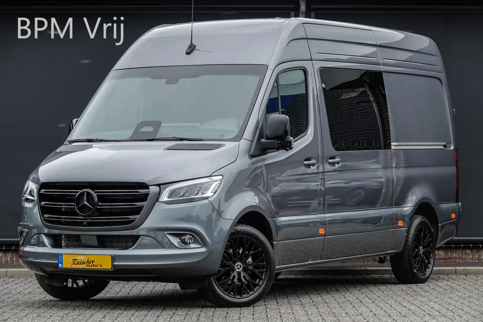 Mercedes-Benz Sprinter L2H2 319Cdi 190Pk 9G-Tronic | Dubbel Cabine | 5-Pe Grijs - 1