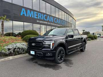 Supercrew LARIAT Black Package V8 5.0L