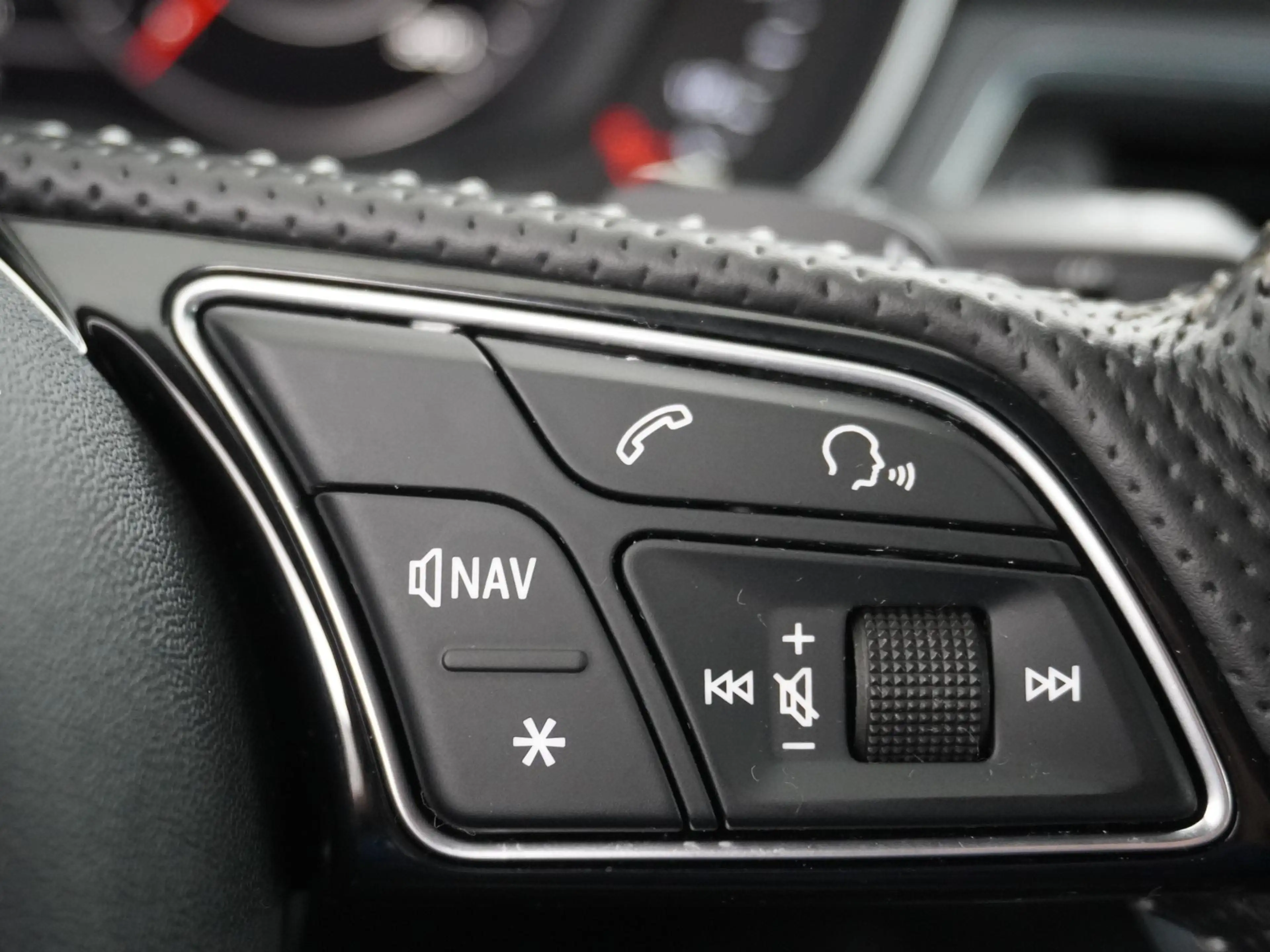 Audi A4 Avant 2.0 TFSI ultra Sport Pro Line S Trekhaak/18i — photo 28