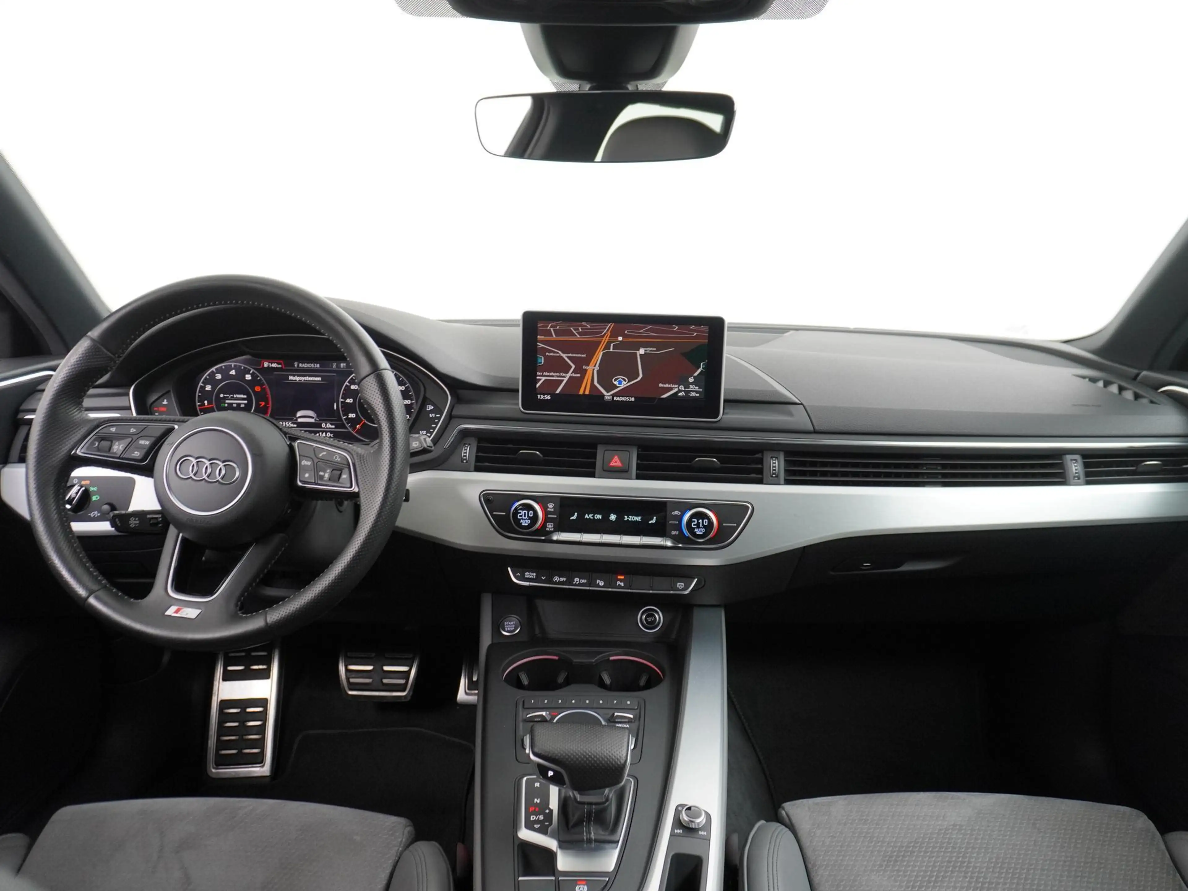 Audi A4 Avant 2.0 TFSI ultra Sport Pro Line S Trekhaak/18i — photo 20