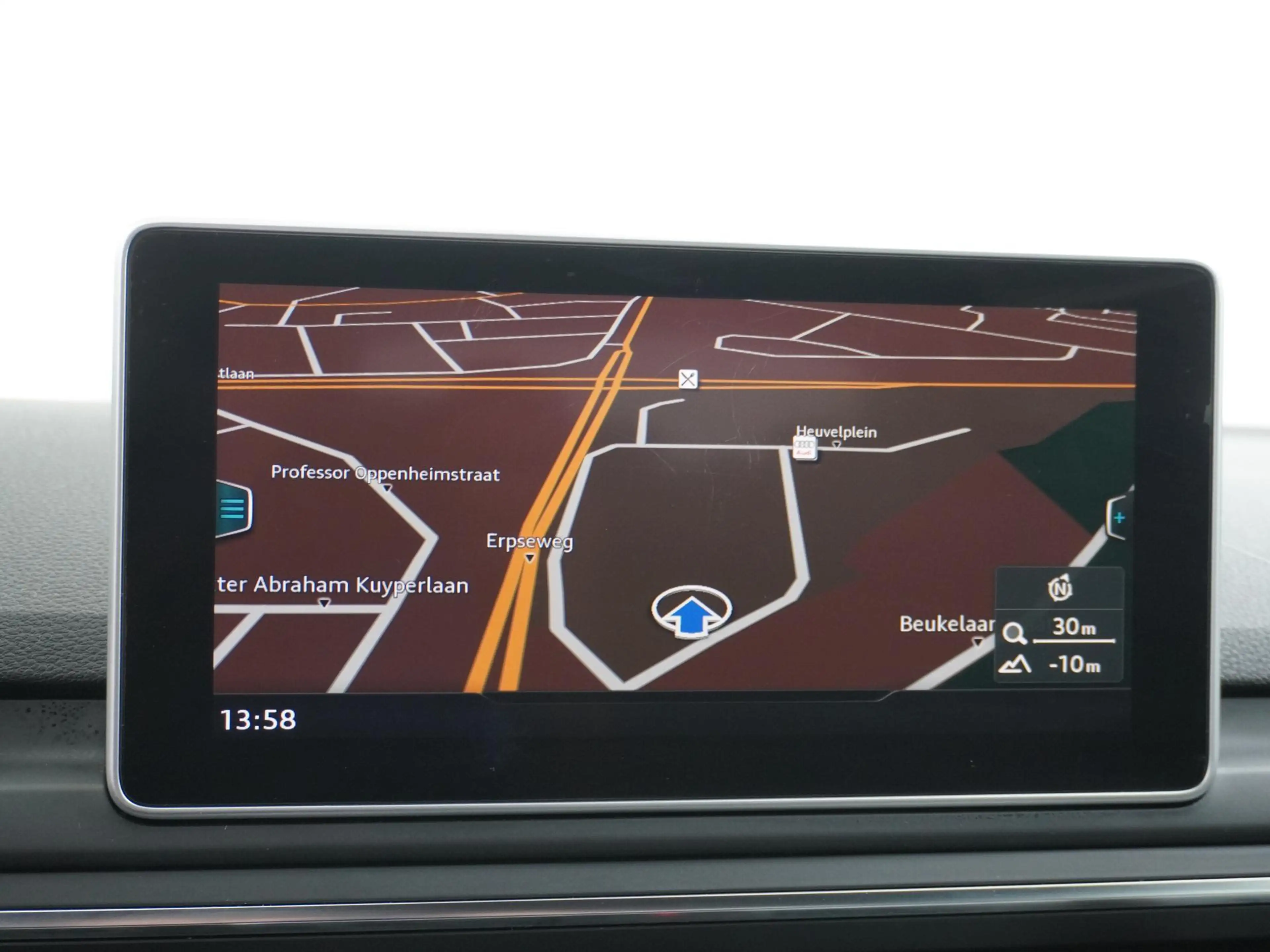 Audi A4 Avant 2.0 TFSI ultra Sport Pro Line S Trekhaak/18i — photo 35