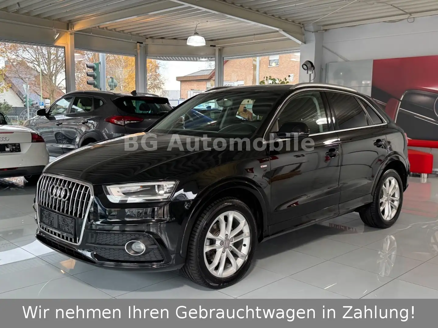Audi Q3 2.0 TDI Quattro *S-Line*Panorama*Automatik* Noir - 1