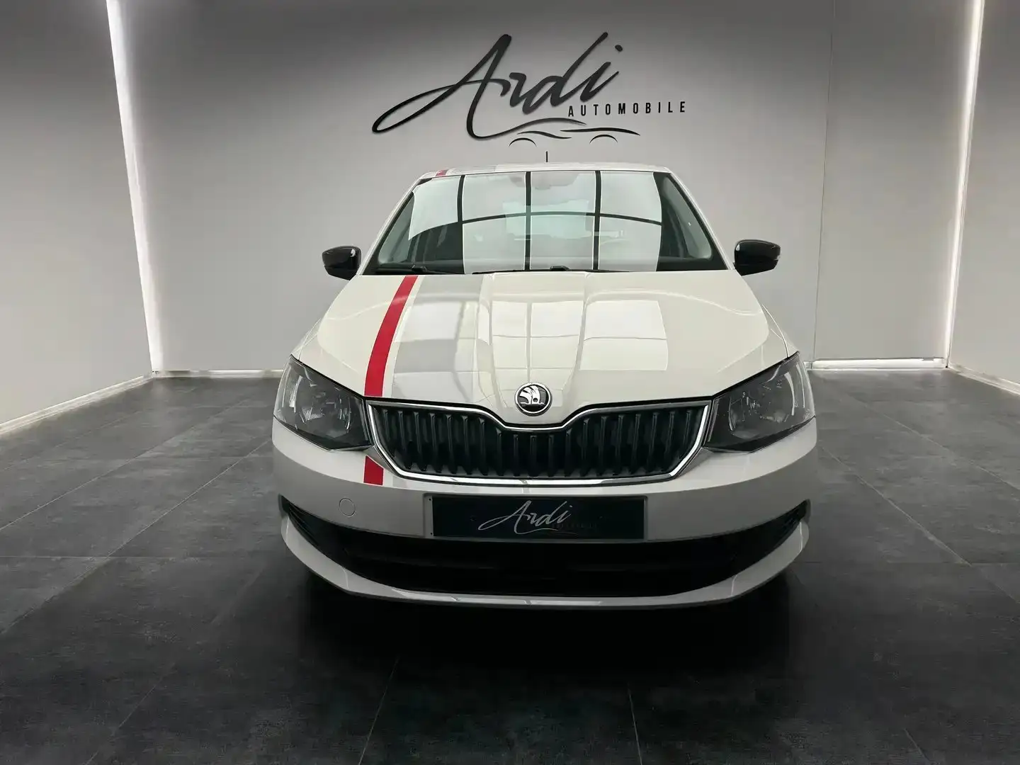 Skoda Fabia 1.2 TSI *GARANTIE 12 MOIS*AIRCO* Wit - 2
