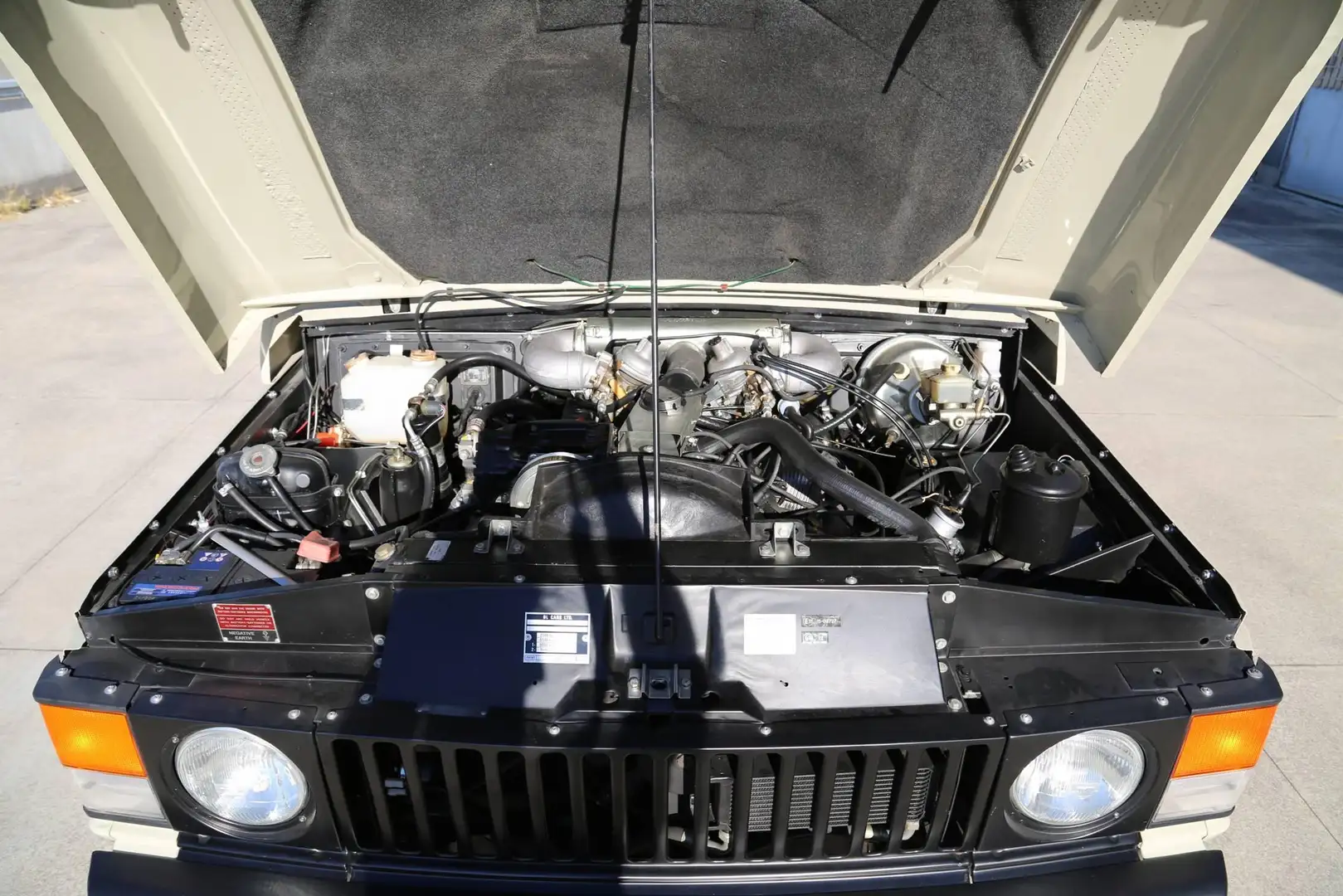 Land Rover Range Rover Beige - 1