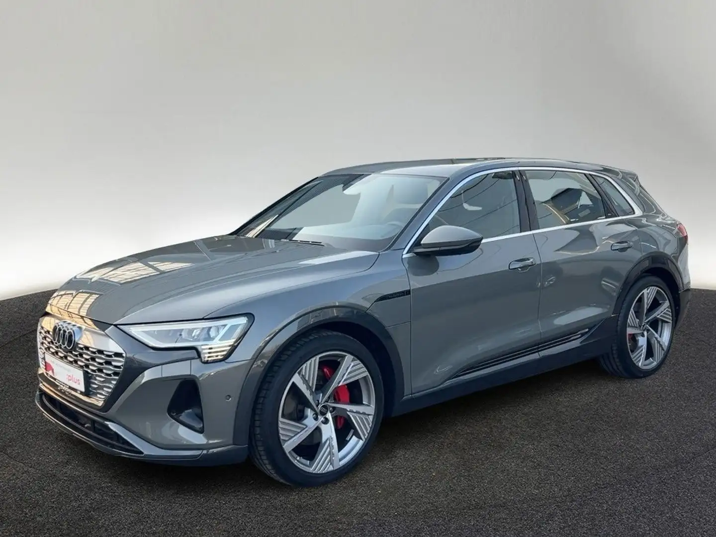 Audi Q8 e-tron Q8 50 e-tron advanced quattro 250 kW S line Matr Grau - 2