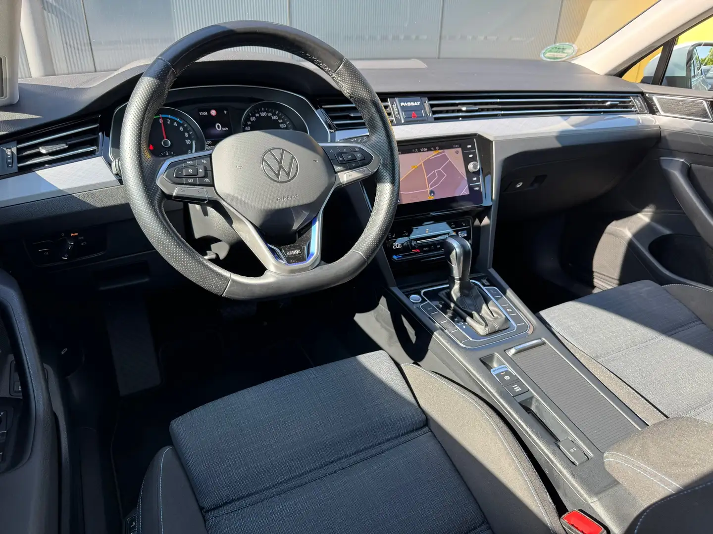 Volkswagen Passat Variant * GTE * Camera * Cruise * Rijstrooksensor * Apple Wit - 2