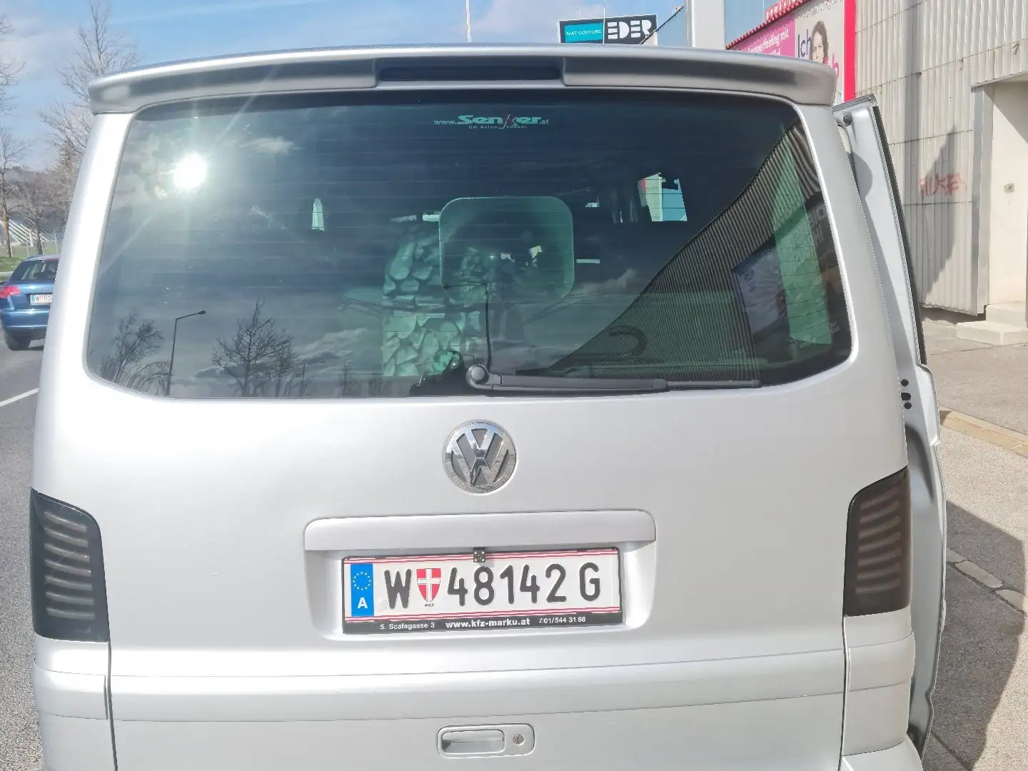 Volkswagen T5 Multivan Business 2,5 TDI Silber - 2