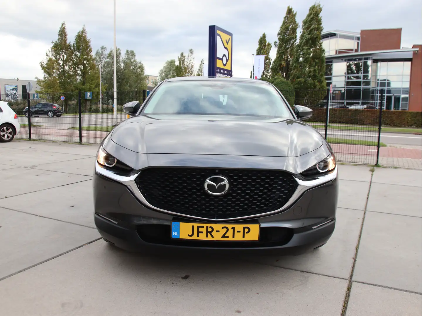 Mazda CX-30 2.0 e-SkyActiv-G M-Hybrid Carplay, stuur-stoel ver Grijs - 2