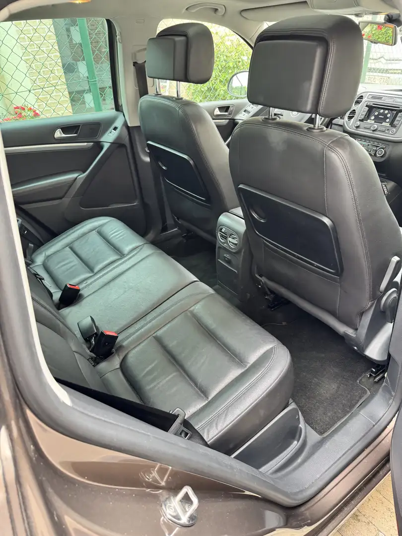 Volkswagen Tiguan 2.0 TDI DPF BlueMotion Technology & Styl Maro - 1