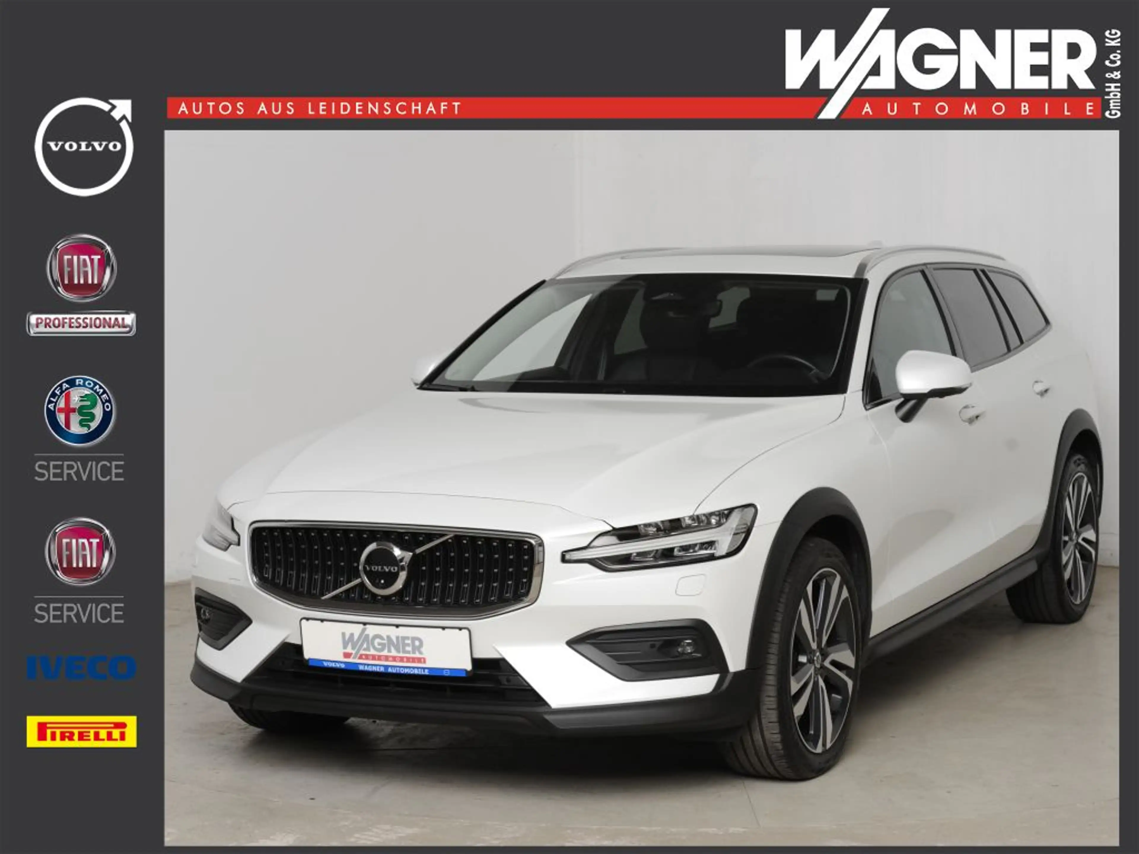 Volvo V60 Cross Country B4 D AWD Ultimate *AHK * 360° * Standheizung.*